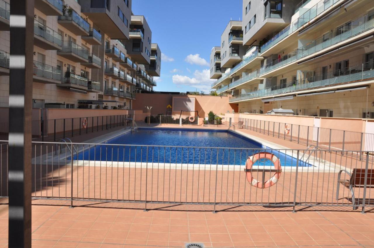 Badalona Beach Apartment ภายนอก รูปภาพ