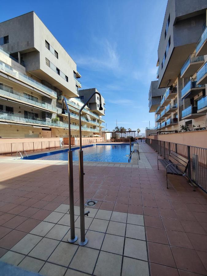 Badalona Beach Apartment ภายนอก รูปภาพ